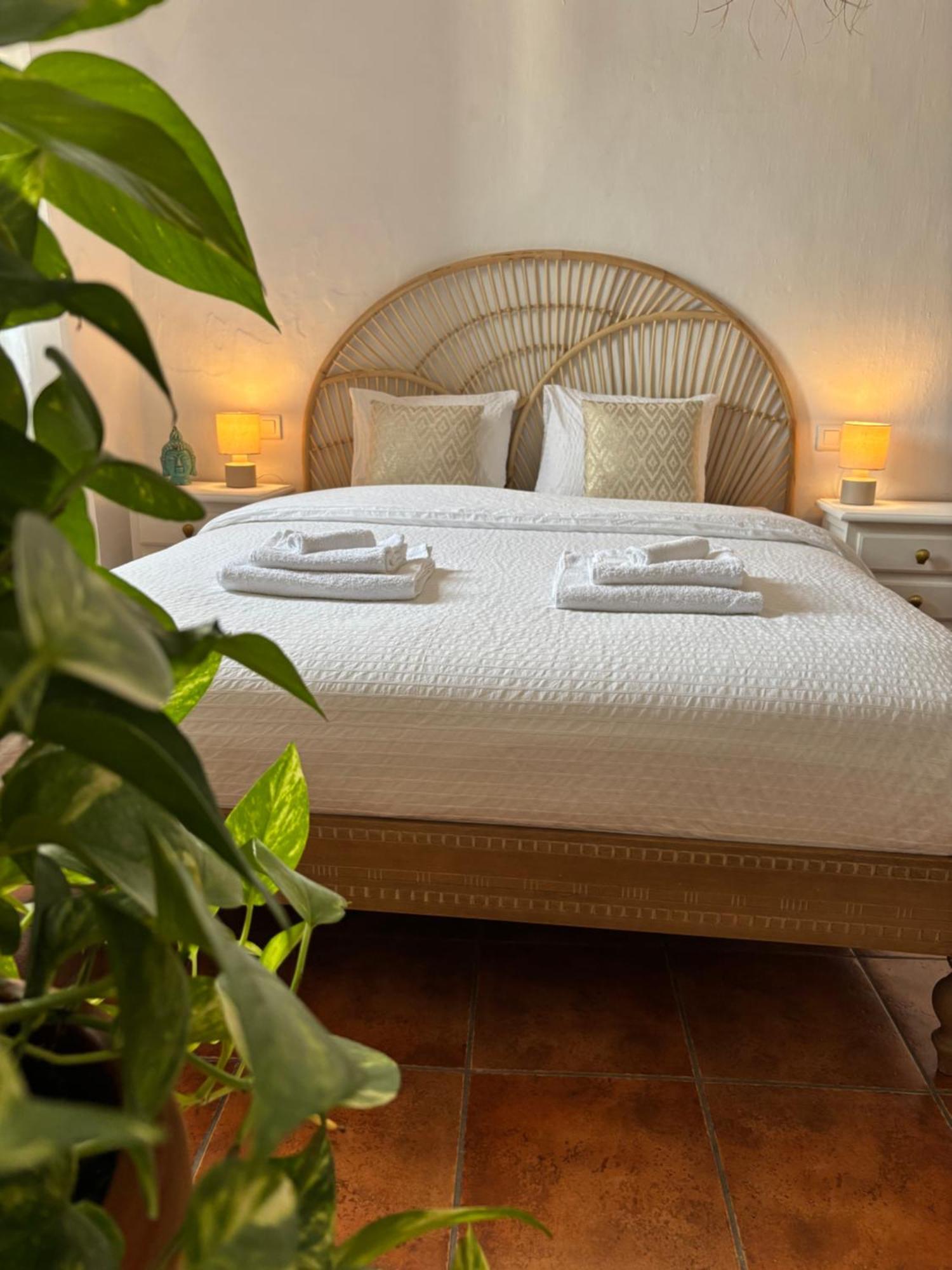 Casa Alta B&B Torrox Esterno foto